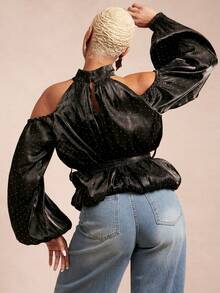 Vixey Blusa con hombros descubiertos, mangas globo y dobladillo con bufanda, con adornos de strass y organza - Negro - Ver 5