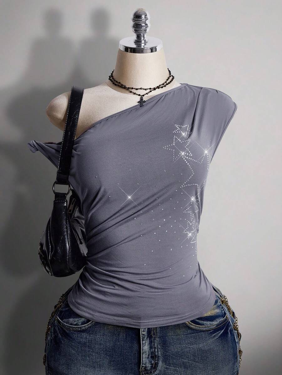 SHEIN ICON 大码 Y2K 斜肩星星水钻复古性感针织上衣，街头风，休闲风，斜肩扭结针织衫 - 灰色 - 查看 1