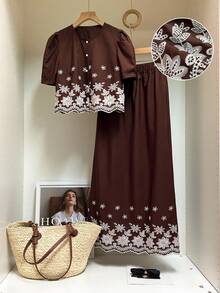 SHEIN Frenchy 女士花卉刺绣泡泡袖短袖衬衫和半裙两件套，休闲度假风，春夏秋季皆宜，撞色刺绣设计，法式复古刺绣蕾丝短袖上衣+高腰半裙两件套，棕色套装，显瘦优雅休闲套装，女士海滩度假装，毕业典礼，夏季假日棕色套装 - 棕色 - 查看 6