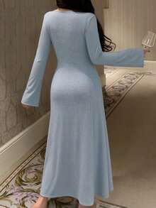 DAZY 蕾丝拼接修身长袖长款睡裙，春季女士睡衣连衣裙 - 藍色 - 查看 2