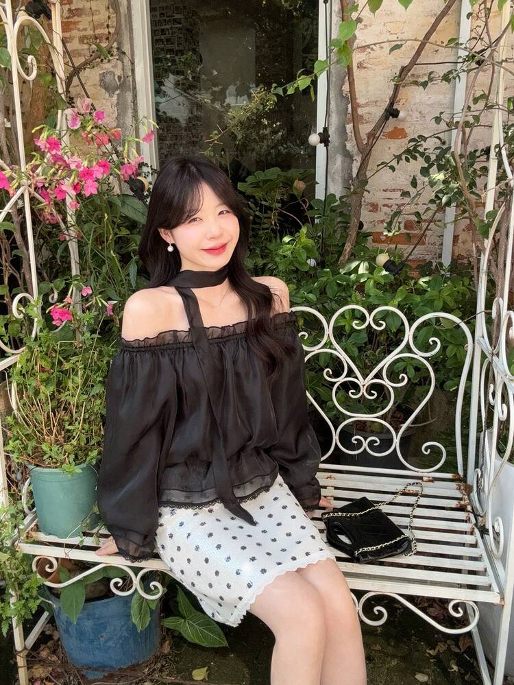 Women's Korean Style Tie-Up Solid Color Blouse, Spring/Summer Off The Shoulder