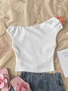 SHEIN Tween Girl White Summer Basic Casual Vacation Tops, Floral 3D Decor Asymmetric Shoulder Fashion T-Shirt Textured Shirred Pointelle Top For Tween Girl - White - View 7