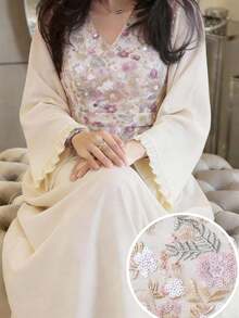 Al Najma 女士花卉拼接亮片V领喇叭袖优雅阿拉伯风格连衣裙 - 杏色 - 查看 10