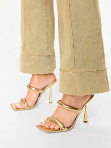 Glitzique Giày Sandal Nữ Cao Gót Thời Trang Mũi Vuông Màu Trơn - Vàng - Xem 4