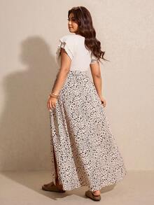 Elaquor Plus Size Women Vacation Patchwork Floral Ruffle Sleeve Side Slit Casual Dress Plus Size Summer Dress Vacation Plus Size Women Dresses - Apricot - View 2
