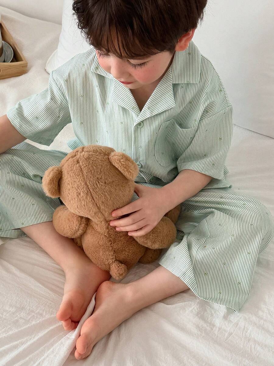 DAZY 男童条纹短袖单排扣口袋上衣和裤子睡衣套装 - 綠色 - 查看 1