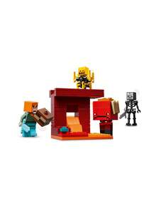 LEGO Minecraft® The Nether Lava Battle Kids 6Years+ 21266 - Multicolor - View 6