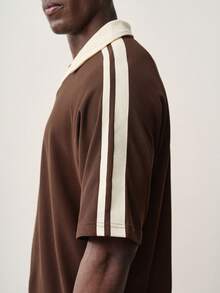 STYNVO Men's Letter & Stripe Raglan Short Sleeve Casual Commuter Polo Shirt - Coffee Brown - View 6