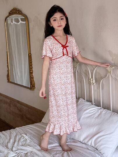 DAZY Tween Girl Floral Bow Decor Ruffle Trim Short Sleeve Casual Dress