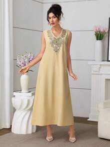 Al Najma Embroidered Beaded Dress, Women's Turkish & Arabic Traditional Long Robe Kaftan Jalabiya Dress - Yellow - View 7