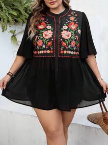 SHEIN CURVE+ Curve 尺码 US22 音乐节、海滨度假、波西米亚风女式夏季印花前扣宽松女式夏季图案上衣户外上衣女式西部校服复古可爱衬衫 2000 年代秋季风格海滩度假乡村秋季女式教师复古服装女式波西米亚锐舞波西米亚上衣女式波西米亚上衣 - 黑色 - 查看 4