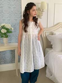 DAZY Tween Girls' Summer Casual Solid Color Hollow Out Embroidery Sleeveless Blouse Vacation - White - View 3