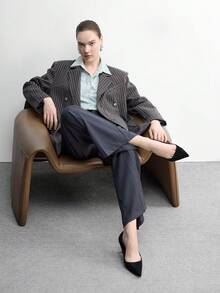 CUCCOO BIZCHIC 黑色绒面尖头细高跟鞋，简约优雅的办公通勤风格，适合职业女性日常通勤、商务会议，以及成熟女性的约会和小型聚会。 - 黑色 - 查看 6