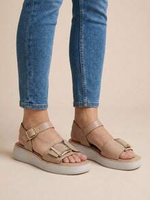 Huarache con plataforma y hebillas - Maquillaje - Ver 2