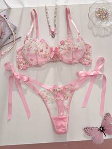 PetitDoll 甜美可爱粉色网纱刺绣薄款文胸，饰有心形水钻，搭配丝滑蝴蝶结内裤女士内衣套装 - 粉色 - 查看 1