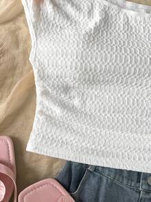 SHEIN Tween Girl White Summer Basic Casual Vacation Tops, Floral 3D Decor Asymmetric Shoulder Fashion T-Shirt Textured Shirred Pointelle Top For Tween Girl - White - View 6