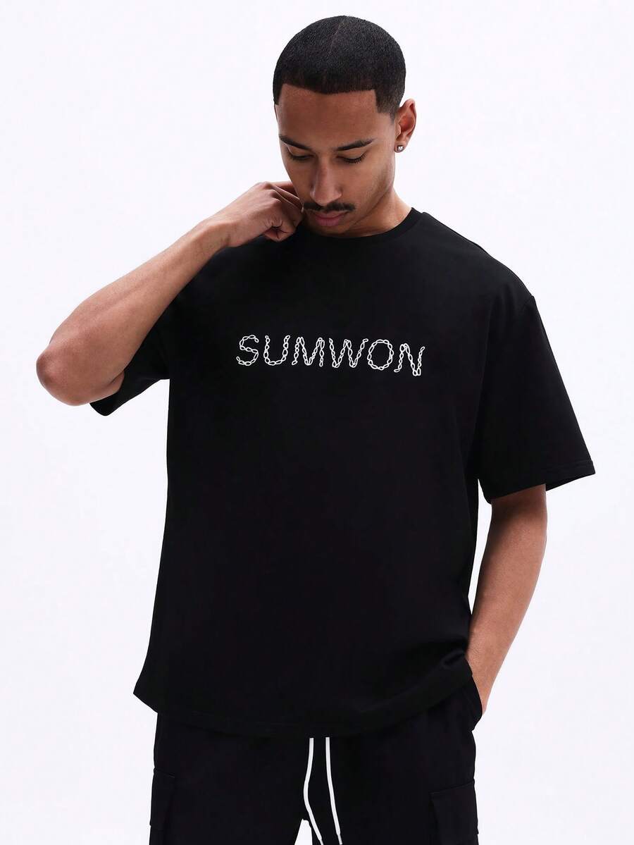SUMWON 男士链条印花短袖圆领T恤 都市街头风 常规版型 夏季休闲图案上衣 - 黑色 - 查看 1