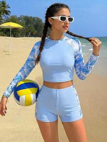 SHEIN Conjunto de traje de baño con top de manga raglán y estampado de plantas tropicales y shorts para adolescentes - Celeste - Ver 5