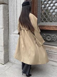 Marta Soriano Bộ sưu tập 2025: Áo khoác dáng dài hai hàng cúc kiểu dáng tối giản mới dành cho nữ, vạt áo bất đối xứng, cổ thắt nút, thích hợp cho tiệc Giáng sinh, đám cưới, hòa nhạc đồng quê, mùa thu. - màu xanh lá - Xem 3