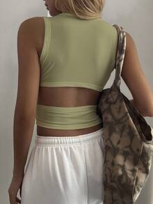 DAZY 女士夏季圆领露背镂空修身短款休闲性感吊带背心 - 橄欖綠 - 查看 4