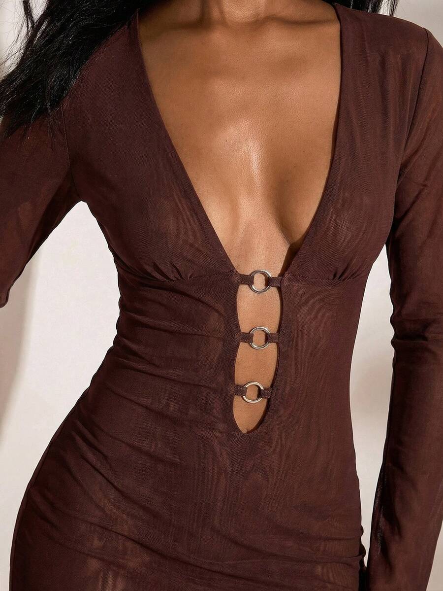 Opulessa 女士度假风针织网眼印花V领长袖修身镂空迷你连衣裙 - 巧克力棕 - 查看 1