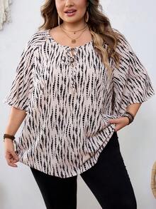 SHEIN CURVE+ Curve 尺码 US22 音乐节、海滨度假、波西米亚风女式圆领印花休闲百搭日常衬衫 - 米色 - 查看 5