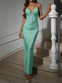 BELROSIE Women's Ruffled V-Neck Hollow-Out Long Spaghetti Strap Party Dress Holiday Party Birthday Formal Occassion Dress  - Green - View 6
