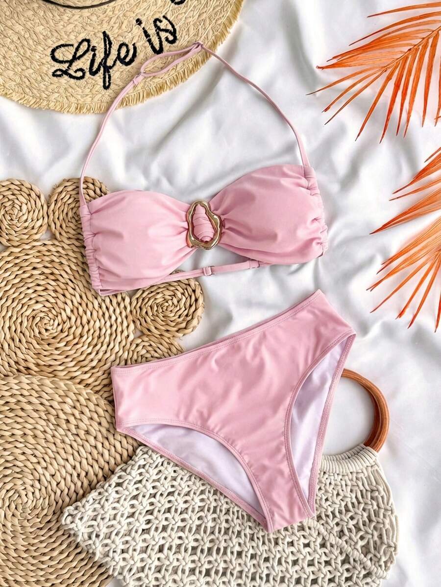 SHEIN Bộ bikini màu trơn không dây đeo vai, thắt nơ, đính trang sức kim loại cho bé gái tuổi teen, thích hợp cho mùa hè, bộ đồ bơi/trang phục đi biển/đồ bơi hai mảnh/đồ bơi cho thiếu nữ, bộ bikini màu hồng có nơ, bikini màu hồng nhạt, bộ bikini màu hồng, đồ bơi hai mảnh màu hồng, đồ bơi cổ yếm màu hồng. - Hồng - Xem 1