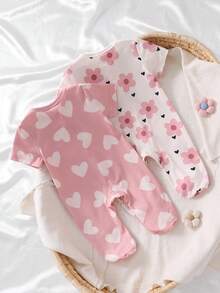Set de 2 piezas de pijama tipo pelele suave y cómodo para recién nacidos, con estampado de corazones y flores, de manga corta y con pies - Rosa - Ver 2