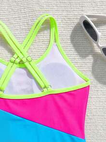 SHEIN Traje de baño de una pieza minimalista y cómodo con espalda cruzada y recortes para niña preadolescente - Multicolor - Ver 7