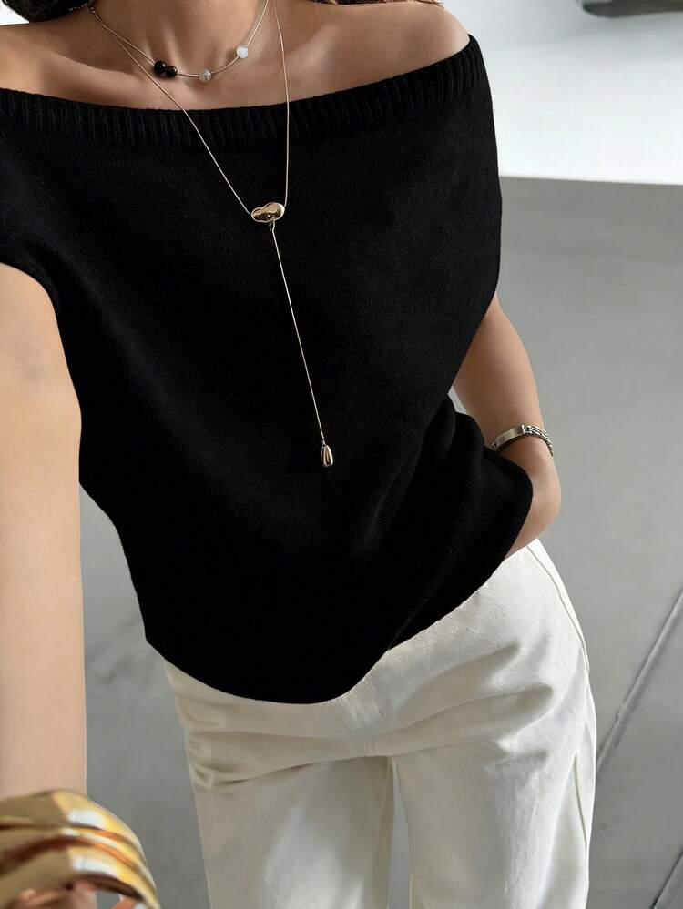 Women's Elegant Asymmetrical Shoulder Short Sleeve Sweater Off The Shoulder