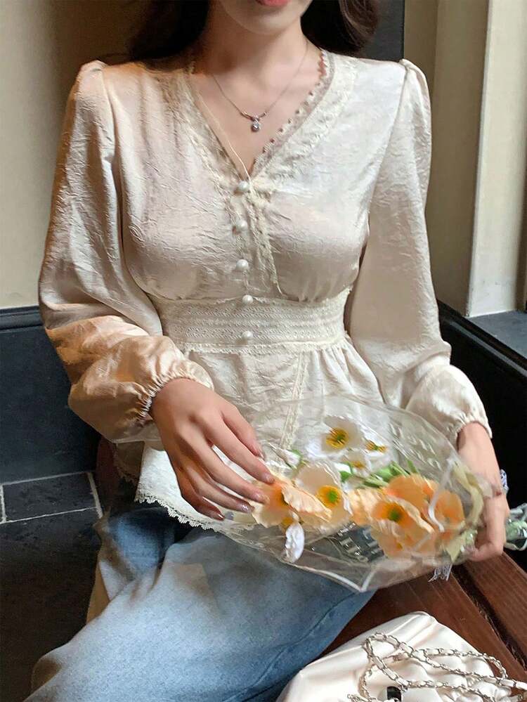 Women's Solid Color V-Neck Long Sleeve Ruched Lace Trim Elegant Korean Style Blouse