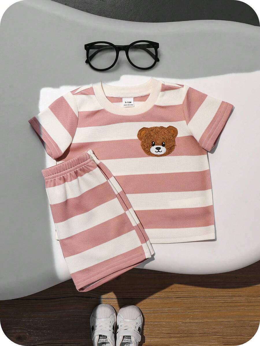SHEIN Bộ 2 món cho bé trai/bé gái, áo thun ngắn tay và quần short in hình gấu sọc đen trắng dễ thương, thoải mái, thích hợp mặc hàng ngày, chơi thể thao, đi chơi, đi học, dự tiệc, nghỉ lễ, biểu diễn, chụp ảnh. - Hồng - Xem 1