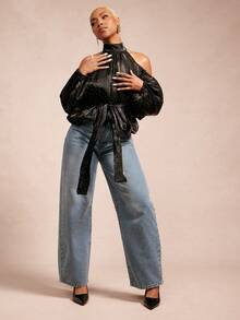 Vixey Blusa con hombros descubiertos, mangas globo y dobladillo con bufanda, con adornos de strass y organza - Negro - Ver 3