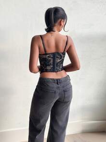 LHSEPT 性感蕾丝透视吊带背心，适合派对、约会、通勤、可爱文胸、性感夜店上衣、束身胸衣、外出上衣、可爱上衣、夏季蕾丝上衣 - 黑色 - 查看 5