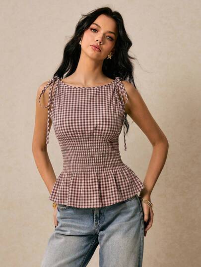 Poéselle Top de tirantes para mujer con cuadros en la cintura, top de tirantes con cuello redondo, cintura con lazo, bajo con volantes, hombros con lazo, atuendos de verano para mujer, ropa de verano, blusas de verano lindas, atuendos para conciertos para mujer, atuendos de playa para mujer, top con volantes, top con lazo delantero, blusas bohemias para mujer, blusas para mujer, top de cuadros para mujer, tops de tirantes para mujer de verano