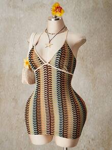 SHEIN ICON Vestido de Praia Mini Decote V Profundo com Alça Halter Sem Costas, Tricô Jacquard Colorido Contrastante Canelado, Plus Size, Férias de Verão - Branco - Visão 4
