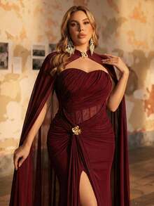 Aureia 大码优雅浪漫安哥拉红金属装饰甜心领褶皱腰身鱼骨装饰高开衩美人鱼裙摆亮片连衣裙，适合婚礼、派对、庆典、正式晚宴（装饰繁复） - 紅色 - 查看 6