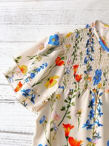 SHEIN LUNE 女士多色印花设计圆领宽松版型优雅休闲度假风拍照上衣，适合上学、旅行、海滩、街头风格，夏季上衣，时尚小众设计百搭短袖衬衫 - 彩色 - 查看 3