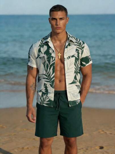 Manfinity EZcore Plus Size Men's Simple Print Short Sleeve Top And Solid Color Shorts Beach Outfit