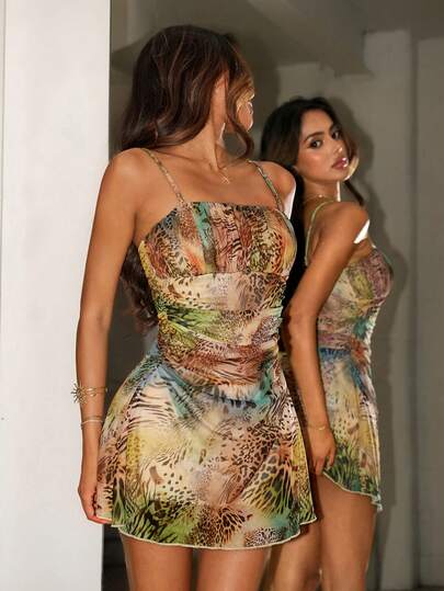 Sweetina Women's Going Out Vacation Holiday Green Boho Western Gown For Prom Night Concert Coachella Beachwear Gyaru Vintage Maple Leaf Print Pleated Mini Dress, Suitable For Summer Vacation, Back To School Season,Summer