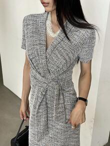 DAZY Women's Crossed V-Neck Short Sleeve Knotted Waist Fitted Elegant Mid-Length Dress - Khaki - View 5