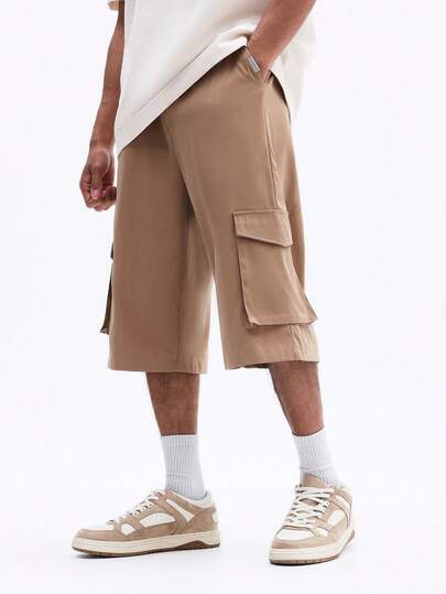 SUMWON Men's Relaxed Fit Cargo Shorts With Multiple Utility Pockets Casual Summer Bermuda Style Below Knee Length Tan Khaki