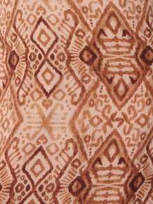 Nöista Deep V Neck Maxi Dress In Printed Fabric. - Yellow - View 8