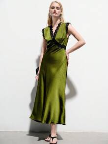Aveloria Modichic Elegant Commuting & Dating Luxury Textured Satin V-Neck Colorblock Lace Trim Waist Fitted Sleeveless Dress - Green - View 1