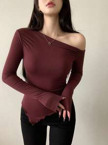 DAZY Women's Solid Color Asymmetric Hem Fitted Long Sleeve Fashionable T-Shirt - Burgundy - View 4
