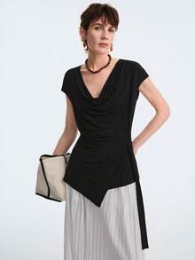 Aalyst Camiseta feminina de cor sólida com gola franzida e mangas curtas elegantes - Preto - Ver 2