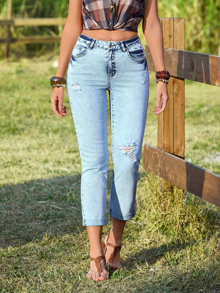 EMERY ROSE Women's Pocket Button Distressed Casual Versatile Daily Wear Jeans - Blue - View 1