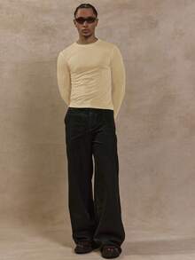 Musero Áo thun nam dài tay ôm dáng, cổ tròn, chất liệu mỏng nhẹ, thích hợp cho mùa thu đông, là item thiết yếu trong tủ đồ cơ bản. - Màu be - Xem 5