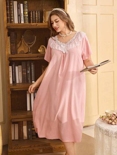 SHEIN Plus Size Women's Pink Palace Style Lace Patchwork Square Collar Bow Tie Design Comfortable Flowing Lightweight Woven Fabric Dolman Sleeve Midi Dress, Suitable For Valentine's Day, Casual Loungewear And Sleepwear